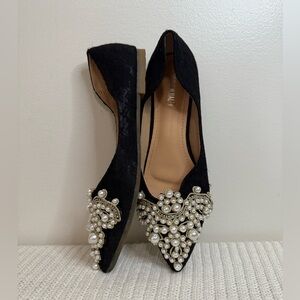 Black Pearl-Embellished Pointed Toe Flats - Women in size 41 (10)